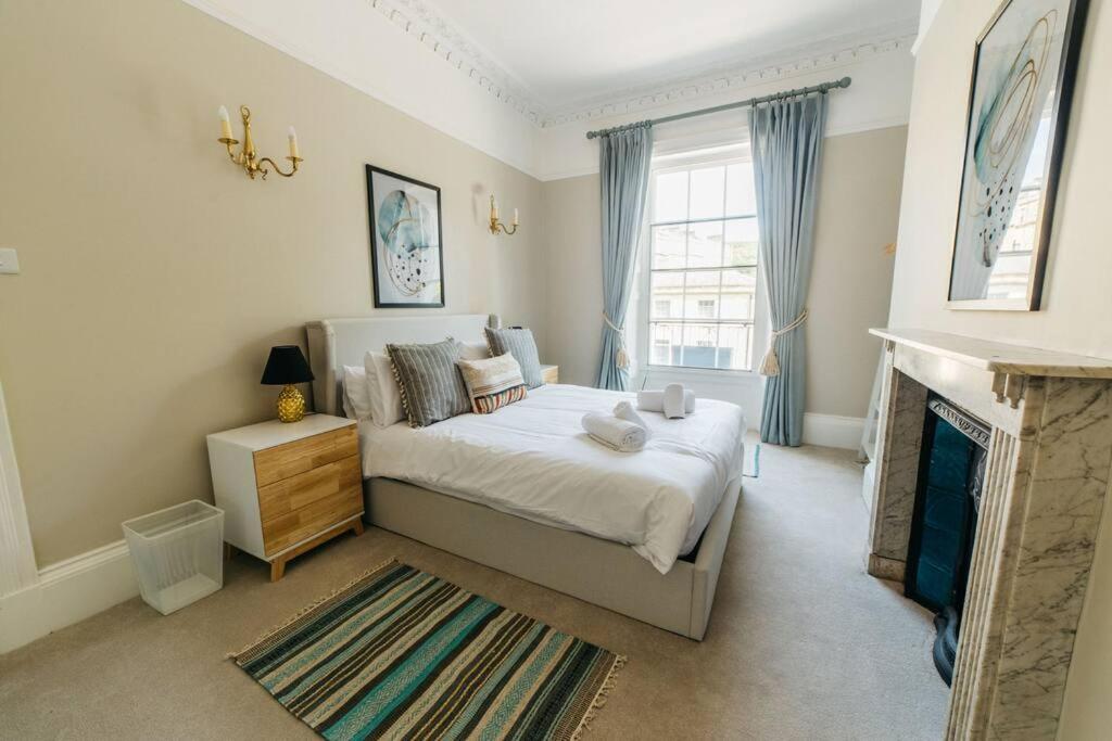 Luxury, Central, Sun-Filled 3 Bed Haven In Bath Buitenkant foto